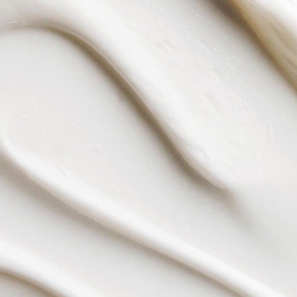 Kate Somerville + Retinol Vitamin C Moisturizer - Picture 2 of 7